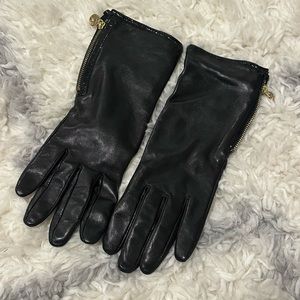 Tory Burch - genuine leather and cashmere gloves